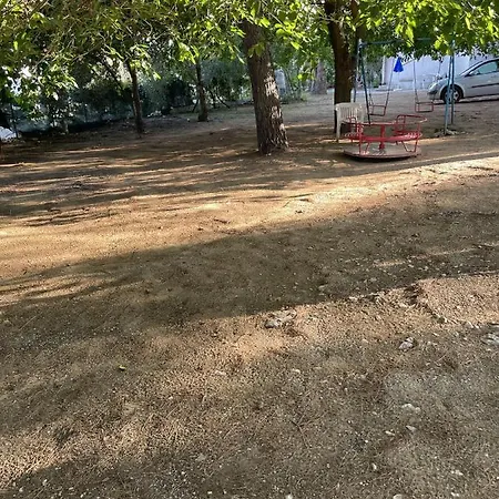 Ξενοδοχείο με διαμερίσματα Montepucci