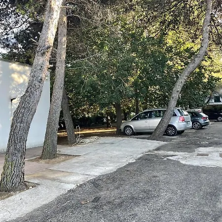 Ξενοδοχείο με διαμερίσματα Montepucci